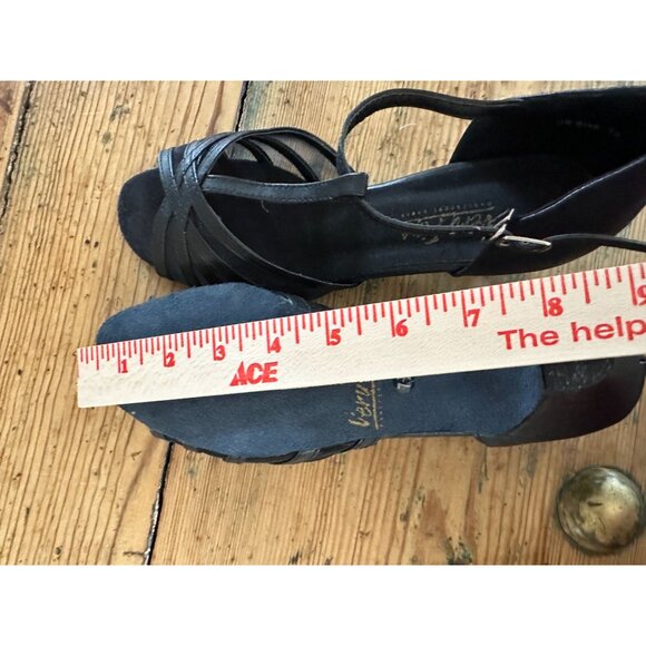 Very Fine Womens Black Dance Shoes Size 7.5 With Adjustable Strap & Kitten Heel - Picture 7 of 9